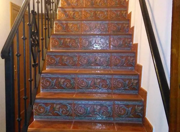 Castillo Alto لا ألبيركا